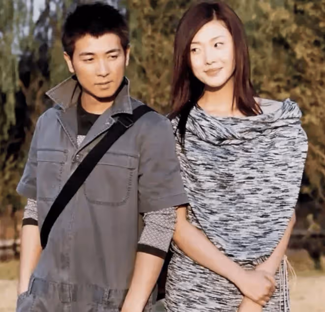 這對家喻戶曉的演員竟然是夫妻!女方花15分鐘逼婚成功,如今家庭幸福惹人羨