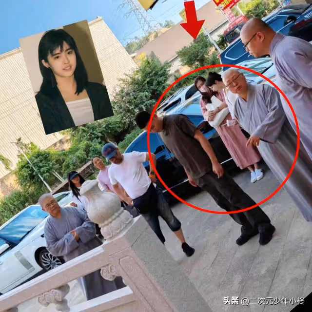 57歲王祖賢現身廈門!淡妝出鏡氣質出眾,和粉絲同框合照接地氣!