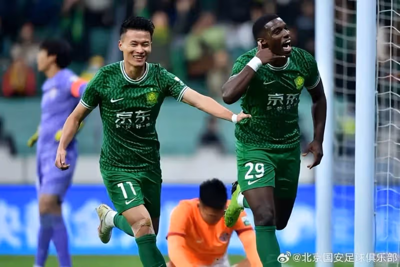 8:1狂勝後!北京國安六球屠殺青島海牛!曹永競法比奧踢瘋了