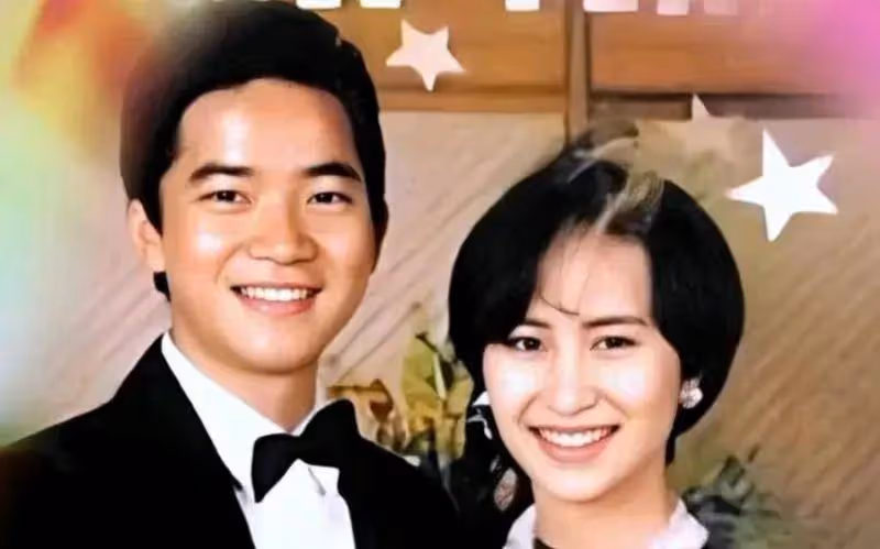 何超瓊現身美高梅參加澳門崇德社十周年慈善晚宴,戴新耳環氣質好