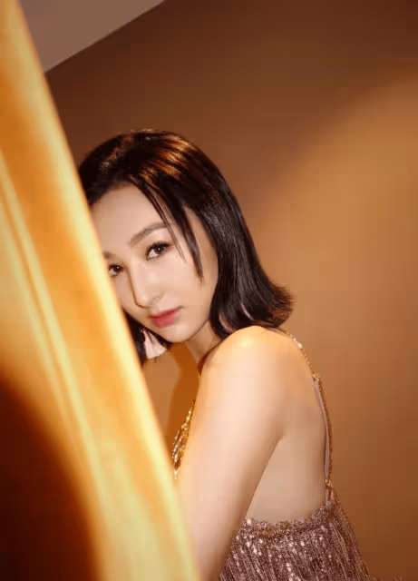 這也太饞人了!高海寧,這身材著實飽滿啊!