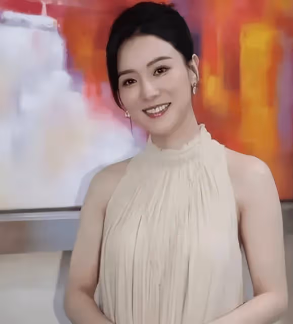 曾志偉兒媳婦與其劃清界限?採訪中大談月餅事件,王敏奕:與我無關