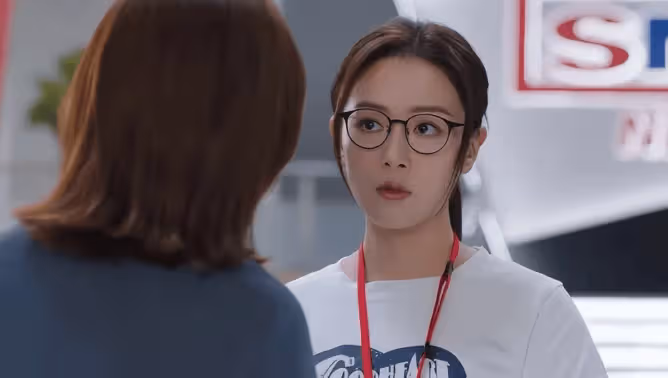 曾志偉兒媳婦與其劃清界限?採訪中大談月餅事件,王敏奕:與我無關