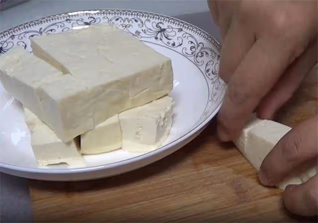 豆腐就該這樣吃,一道菠蘿咕咾豆腐,酸甜可口,開胃營養,收藏了