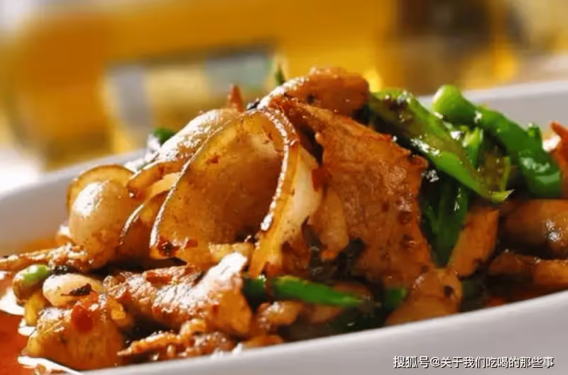 做回鍋肉,別只會加豆瓣醬!記得「多加2個料」,香味濃更正宗