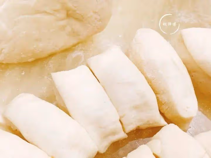 做包子時,切記不能只加酵母!多加「2白」,包子又白又香又筋道,超好吃