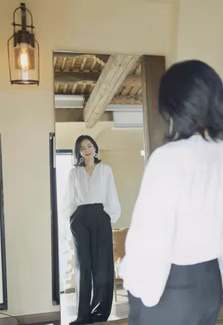 阿雅,用26年完勝大小S,事業順「活佛老公寵」,女兒也更勝一籌