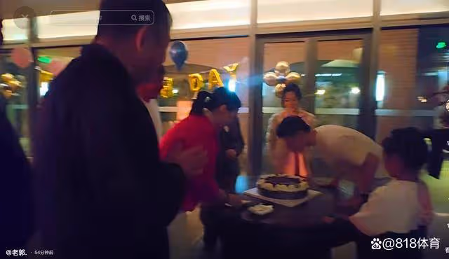 排面!王楠和巨富老公北京豪宅為馬龍慶生,龍隊攜美麗妻子夏露撒糖