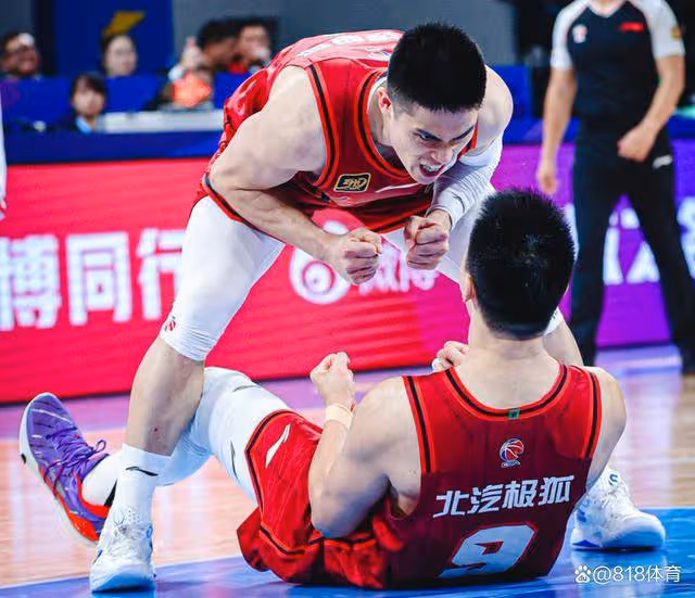首鋼4連勝?許利民發布會發飆:非常糟糕的比賽!我們被自己打敗了