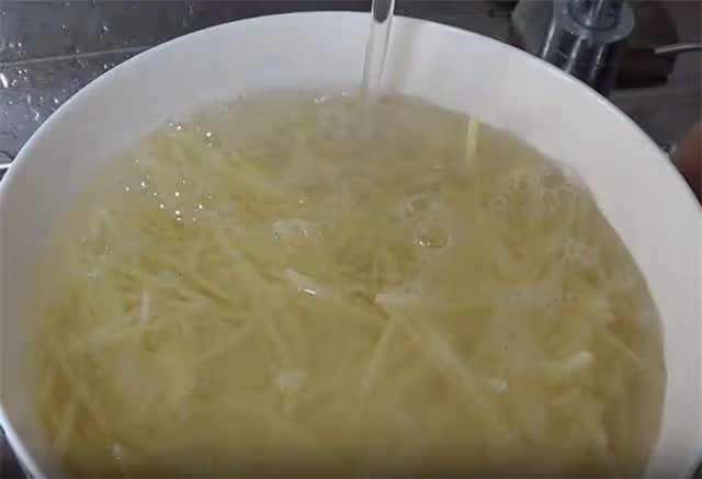 三絲爆豆的正確做法,爽口好吃,咸香脆爽,做法超簡單,收藏了