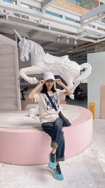 知名港女星真實狀態曝光!被指過於消瘦,面部無血色引人擔憂
