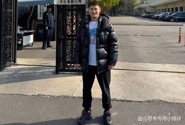 劉丁碩退出國家隊,王楚欽送祝福:未來一切都好,你在我也在
