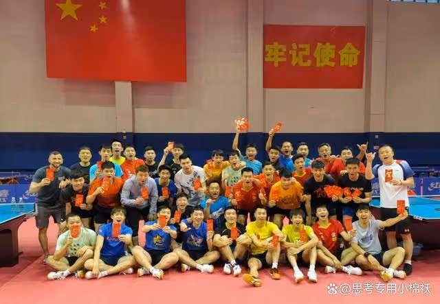 劉丁碩退出國家隊,王楚欽送祝福:未來一切都好,你在我也在