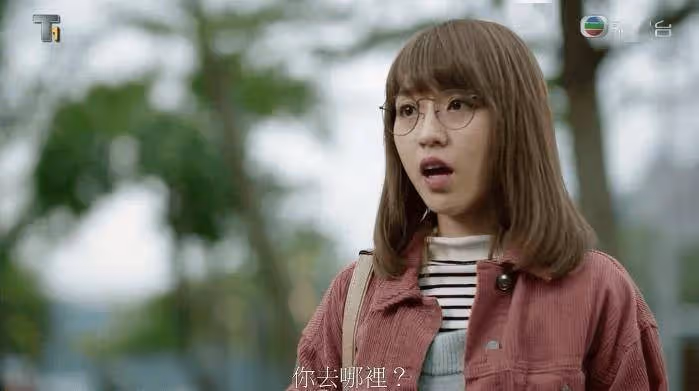 TVB女星卷官司遭雪藏無劇可拍！自爆被捕三天委屈爆哭，相依為命媽媽不敢相信