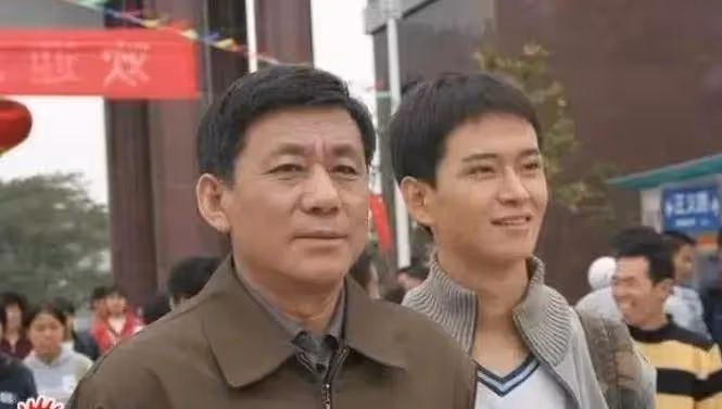 17年前海岩最後佳作捧紅王麗坤!李倩王媛可張儷美爆了
