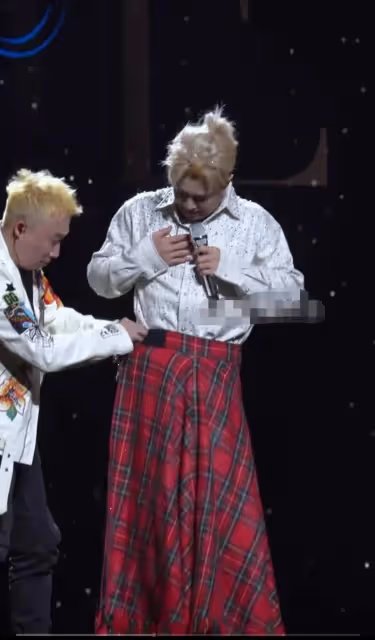 小瀋陽演唱會突發感慨,直言沒觀眾捧自己啥都不是,本人顏值大漲