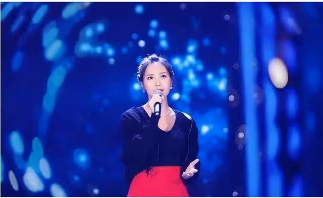 歌手雲朵:我這輩子最後悔的決定,就是在刀郎艱難時候離開了他