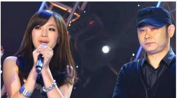 歌手雲朵:我這輩子最後悔的決定,就是在刀郎艱難時候離開了他