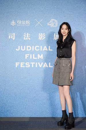 張鈞寧現身司法影展 新戲對打男友柯汶利「真實反應曝光」