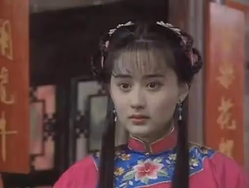 「最美瓊瑤女郎」,事業平平,嫁百億富豪做丁克,50歲的她卻活成人生贏家