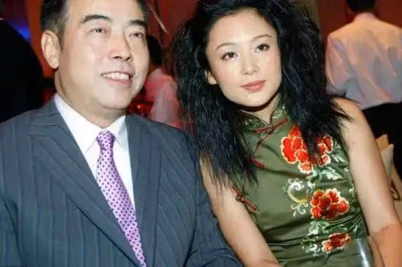 「悍妻」上位,手撕瓊瑤、擠走倪萍、搞定陳凱歌,自信狠辣的她還好嗎