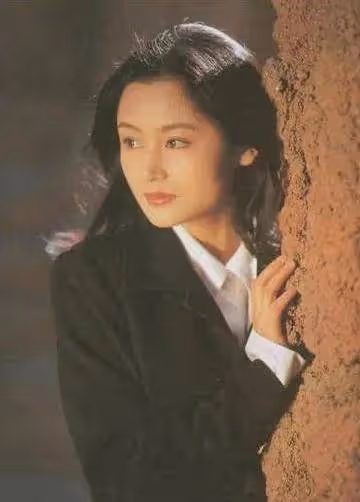 「悍妻」上位,手撕瓊瑤、擠走倪萍、搞定陳凱歌,自信狠辣的她還好嗎
