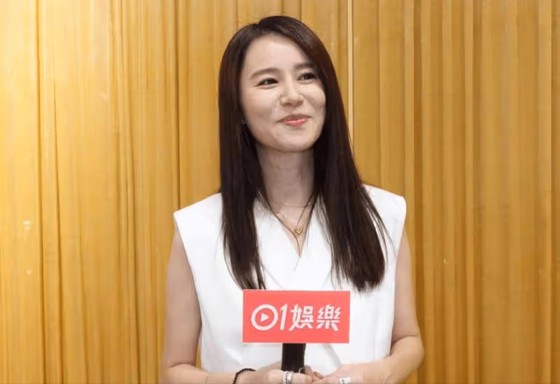 TVB花旦黃翠如傳懷孕笑得開心!大曬老公半身照,誇他半年瘋狂做運動