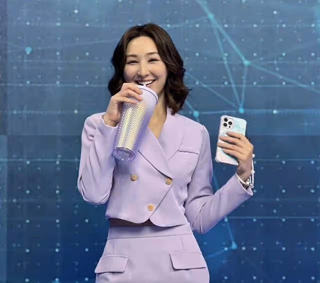 TVB知名女星真空上陣險走光,人氣高漲通告不斷,上位成公司一姐
