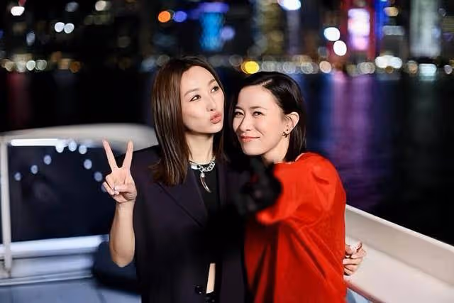 TVB知名女星真空上陣險走光,人氣高漲通告不斷,上位成公司一姐