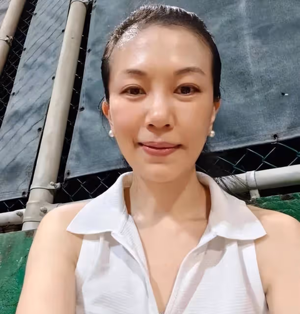蕭敬騰林有慧度蜜月合照曝光,二人浪漫對視感情好