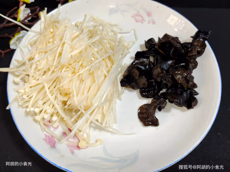 這湯比雞湯魚湯強,天冷每天都能來一碗!沒胃口是不存在的,還特暖人