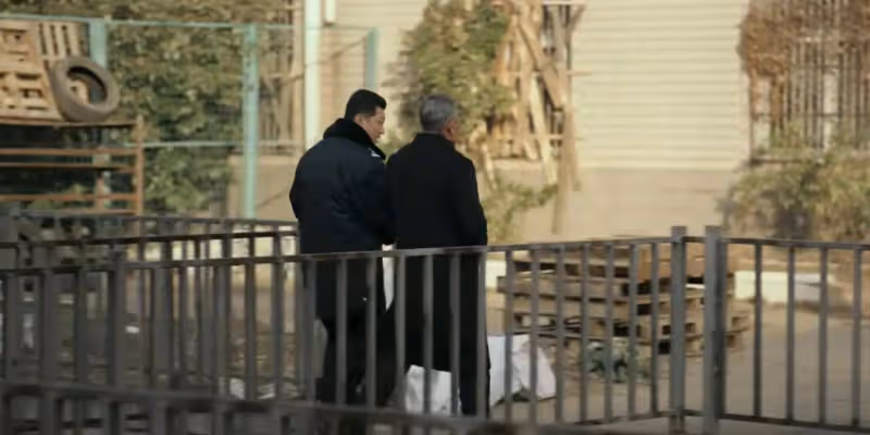 一口氣追了六集《黑白決》，我知道誰是大boss了