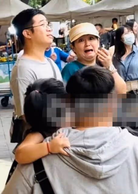 Selina一家帶娃外出遊玩，小寶寶肉嘟嘟的超可愛