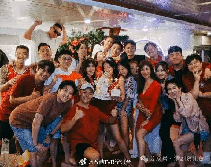 TVB花旦34歲生日搞船P!大合照洩「蜜」兩對戀人