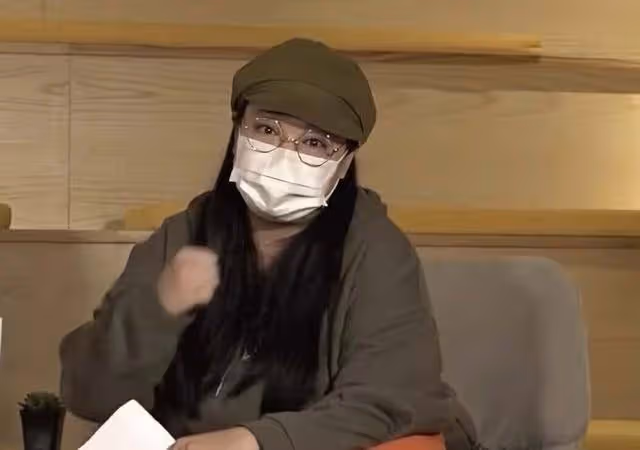 香港知名女星宣布復出，努力戰勝驚恐症，看到人多會緊張到失禁