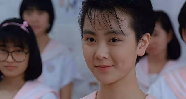 香港知名女星近照消瘦,患厭食症暴瘦,結束7年同性戀情至今單身