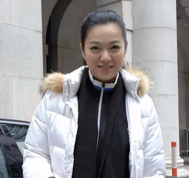 前港姐冠軍近況曝光!身形仍暴脹氣色佳,患驚恐症多年引人憂