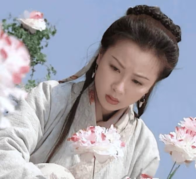 香港一代女神曾迷倒郭富城和千億富豪!如今雙頰凹陷瘦到「脫相」!