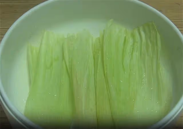 點贊60萬的KFC玉米棒,肯德基老員工教你在家做,味道真的一樣