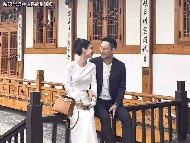 張蘭幫葉珂發聲卻不讓汪小菲玩梗,引雙標爭議,暴露娛樂圈的人情世故
