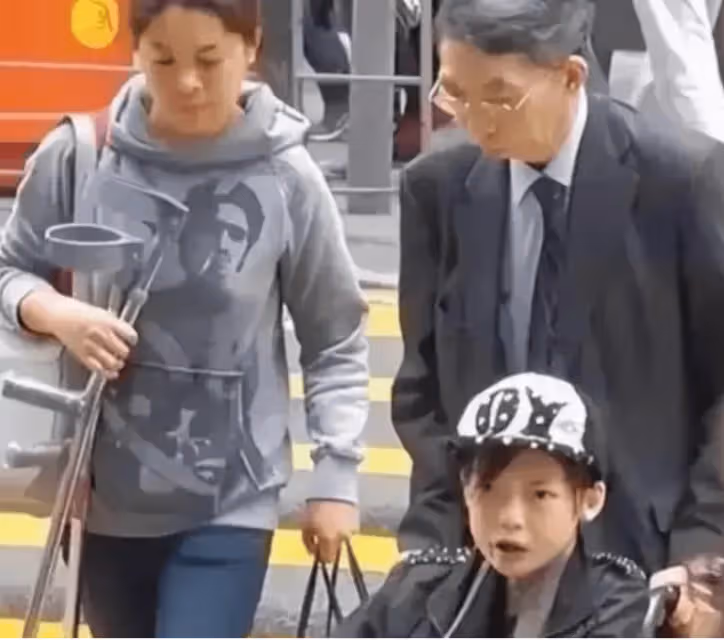 豪門玩物,8年被折磨成牙齒全掉,不足80斤,形似骷髏,慘不忍睹