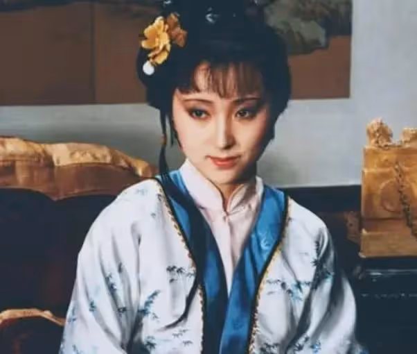 紅樓夢林黛玉扮演者陳曉旭，生前一件怪事，死前一件怪事