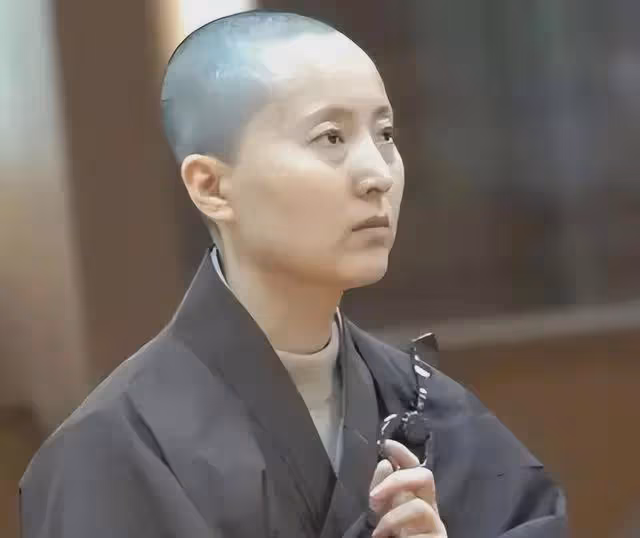 紅樓夢林黛玉扮演者陳曉旭，生前一件怪事，死前一件怪事