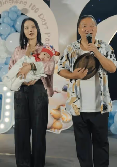 這次55歲謝廣坤「底褲被扒光」，前前妻孫小雨的話，終於有人信了