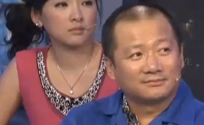 這次55歲謝廣坤「底褲被扒光」，前前妻孫小雨的話，終於有人信了
