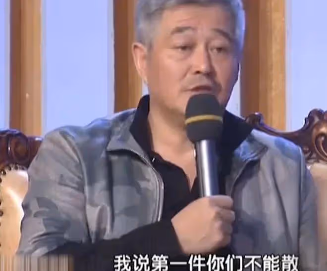 這次55歲謝廣坤「底褲被扒光」，前前妻孫小雨的話，終於有人信了