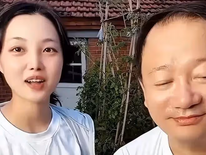 這次55歲謝廣坤「底褲被扒光」，前前妻孫小雨的話，終於有人信了