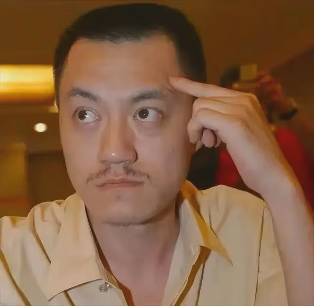 雪村：不依靠父親的名氣，卻因車禍走上成名之路，娶了美麗妻子