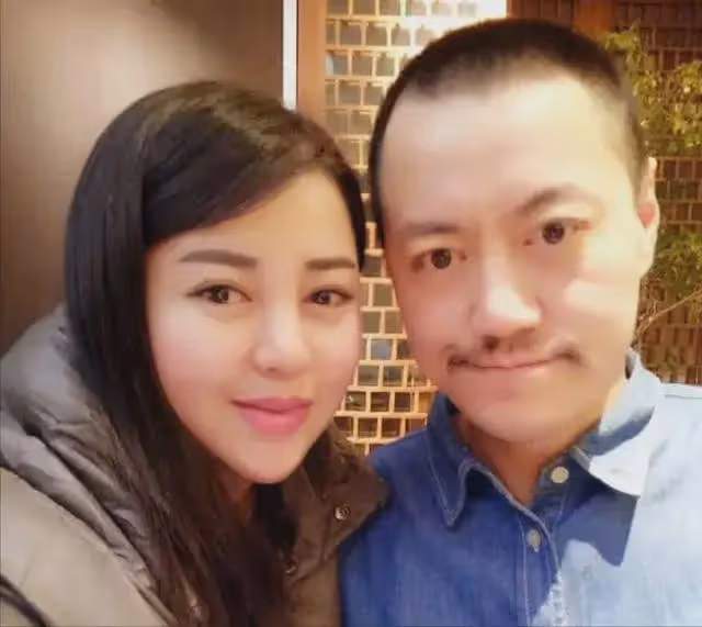 雪村：不依靠父親的名氣，卻因車禍走上成名之路，娶了美麗妻子
