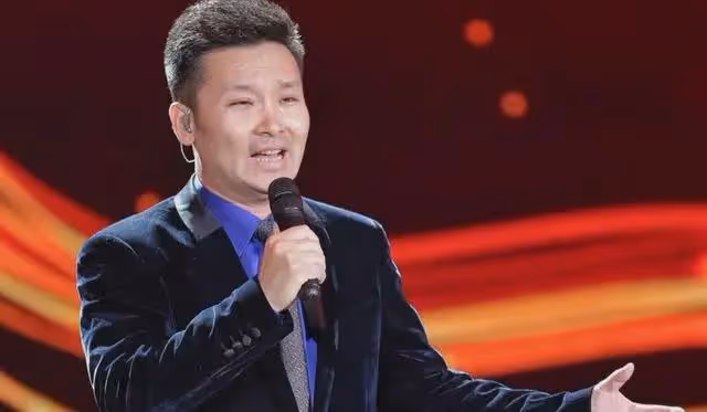 劉和剛:眾目睽睽下跪蔣大為,娶小10歲世界小姐,如今怎樣了?